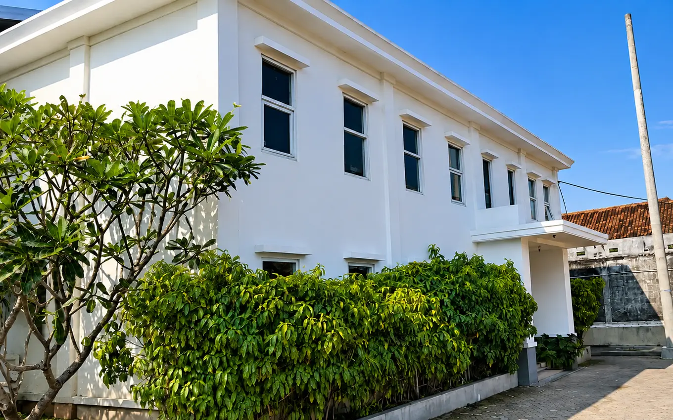 The Eurochair office and production facility in Cirebon